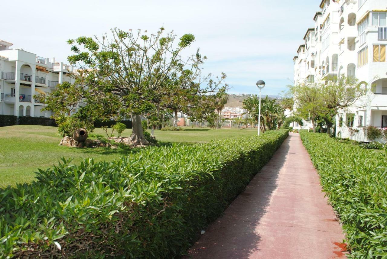 Apartamentos Laguna Beach Торрокс-Коста Экстерьер фото